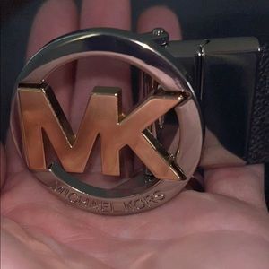 MK belt